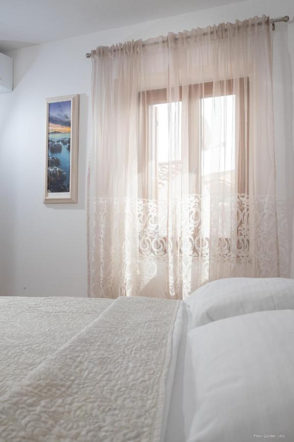 Apartments And Rooms Luan Rovinj Exterior photo